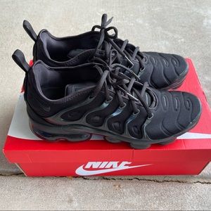Nike Vapormax Plus (Black)